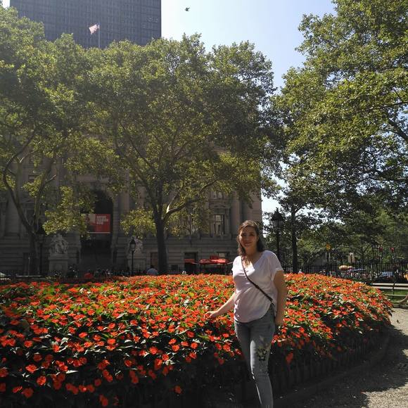 Meet your Posher, Wafaa - Picture 1 of 1